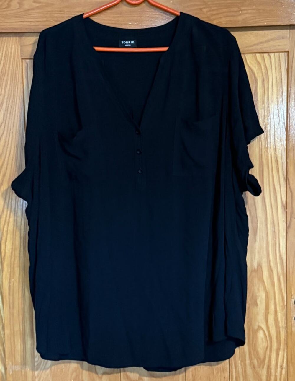 Torrid Harper Challis Short Sleeve Blouse – Size 4 (Plus 4X)